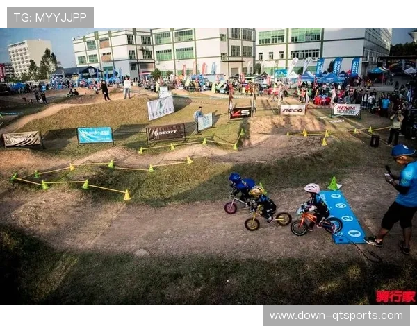 华南赛HT DH下坡赛周佩霓横扫四项冠军,涂玄州男子菁英组称王 华南赛HT DH下坡赛周佩霓横扫四项冠军,涂玄州男子菁英组称王